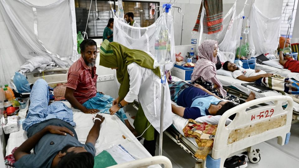 Patients in a hospital ward in Bangladesh